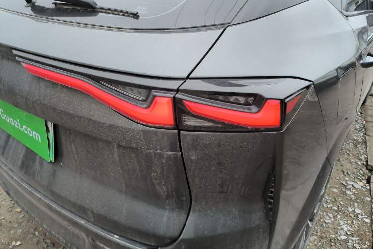 Used CHANGAN OSHAN Z6 New Energy 2023 ZhiDian iDD 150KM Flagship PLUS Smart Parking Edition Exterior 6