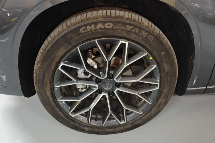 Used CHANGAN OSHAN Z6 New Energy 2023 ZhiDian iDD 150KM Flagship PLUS Smart Parking Edition Exterior 7