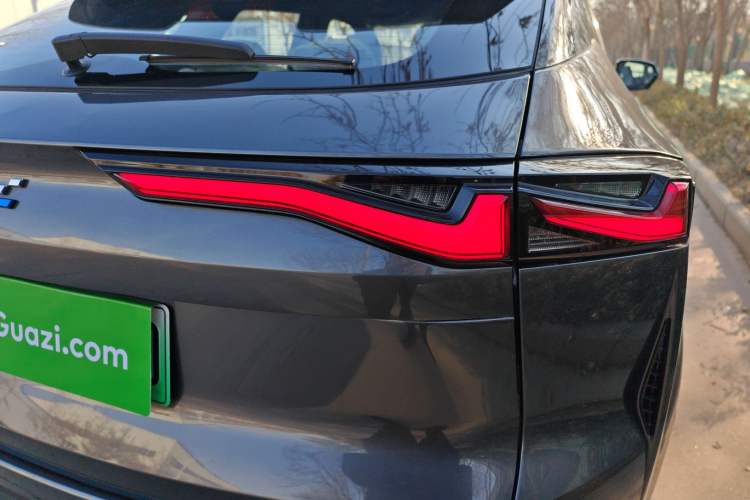 Used CHANGAN OSHAN Z6 New Energy 2023 ZhiDian iDD 150KM Flagship PLUS Smart Parking Edition Exterior 8