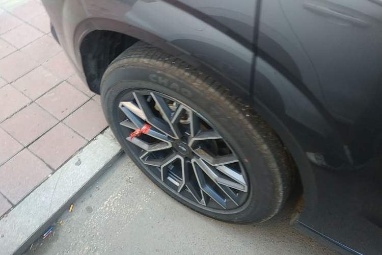 Used CHANGAN OSHAN Z6 New Energy 2023 ZhiDian iDD 150KM Flagship PLUS Exterior 8