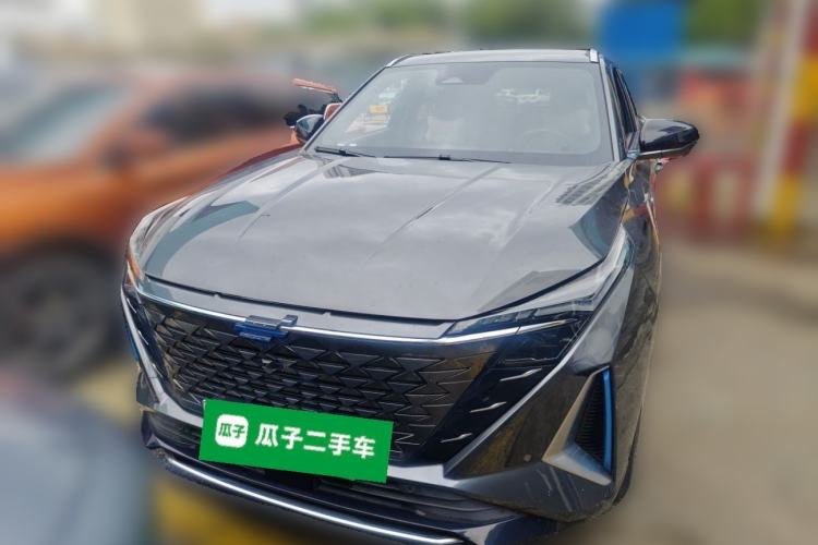 Used CHANGAN OSHAN Z6 New Energy 2023 ZhiDian iDD 150KM Flagship PLUS Smart Parking Edition Front