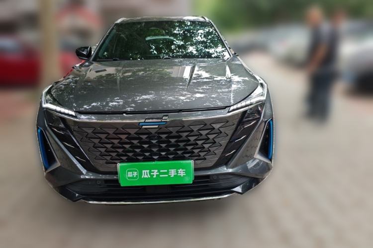 Used CHANGAN OSHAN Z6 New Energy 2023 ZhiDian iDD 150KM Flagship PLUS Smart Parking Edition Front