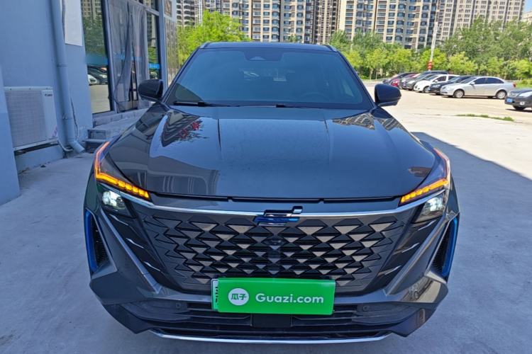 Used CHANGAN OSHAN Z6 New Energy 2023 ZhiDian iDD 150KM Flagship PLUS Smart Parking Edition Front