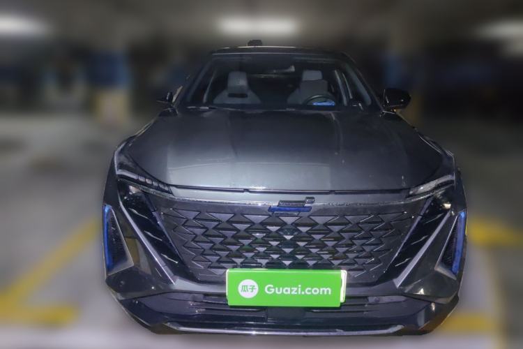 Used CHANGAN OSHAN Z6 New Energy 2023 ZhiDian iDD 150KM Flagship Model Front