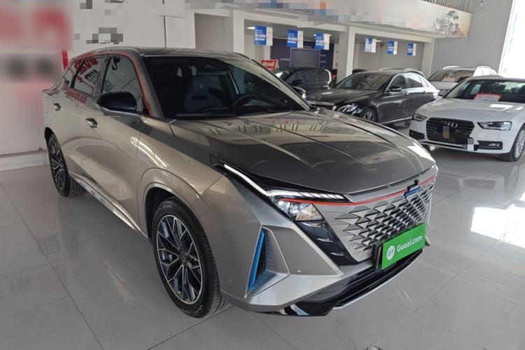 Used CHANGAN OSHAN Z6 New Energy 2023 ZhiDian iDD 150KM Flagship PLUS Smart Parking Edition Front Right 45 Deg