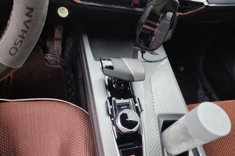 Used CHANGAN OSHAN Z6 New Energy 2023 ZhiDian iDD 150KM Flagship Model Gear Lever