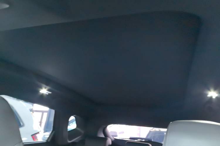 Used CHANGAN OSHAN Z6 New Energy 2023 ZhiDian iDD 150KM Flagship PLUS Headliner