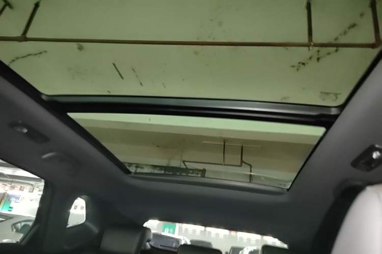 Used CHANGAN OSHAN Z6 New Energy 2023 ZhiDian iDD 150KM Flagship PLUS Smart Parking Edition Headliner