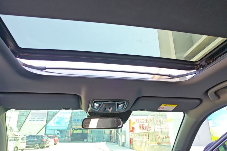 Used CHANGAN OSHAN Z6 New Energy 2023 ZhiDian iDD 150KM Flagship PLUS Smart Parking Edition Headliner
