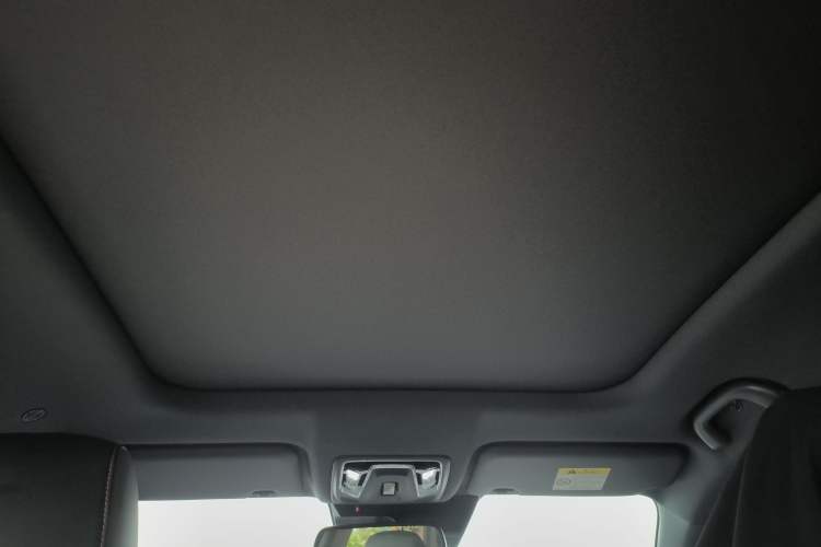 Used CHANGAN OSHAN Z6 New Energy 2023 ZhiDian iDD 150KM Flagship PLUS Smart Parking Edition Headliner