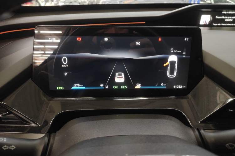 Used CHANGAN OSHAN Z6 New Energy 2023 ZhiDian iDD 150KM Flagship PLUS Smart Parking Edition Instrument Cluster