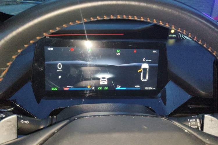 Used CHANGAN OSHAN Z6 New Energy 2023 ZhiDian iDD 150KM Flagship PLUS Instrument Cluster