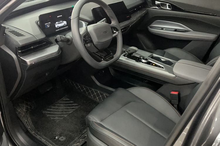 Used CHANGAN OSHAN Z6 New Energy 2023 ZhiDian iDD 150KM Flagship PLUS Smart Parking Edition Interior 1