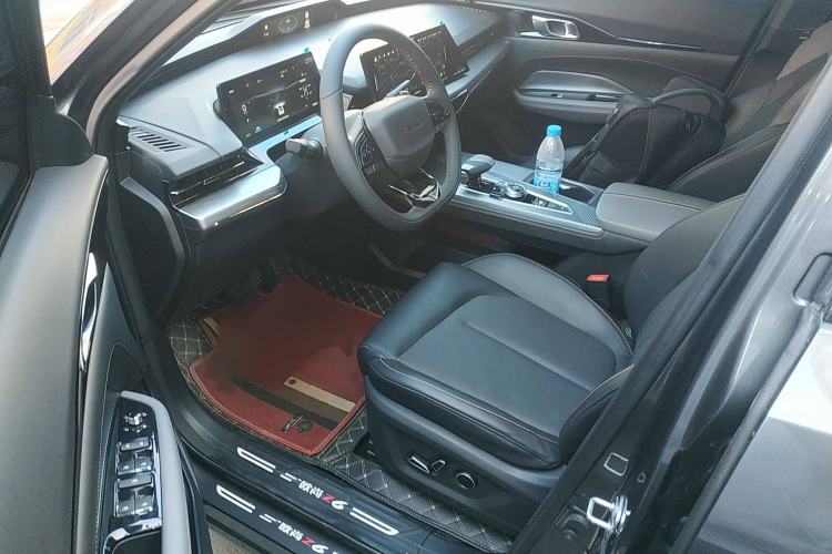 Used CHANGAN OSHAN Z6 New Energy 2023 ZhiDian iDD 150KM Flagship PLUS Interior 3