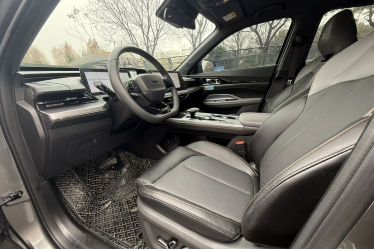Used CHANGAN OSHAN Z6 New Energy 2023 ZhiDian iDD 150KM Flagship PLUS Interior 3
