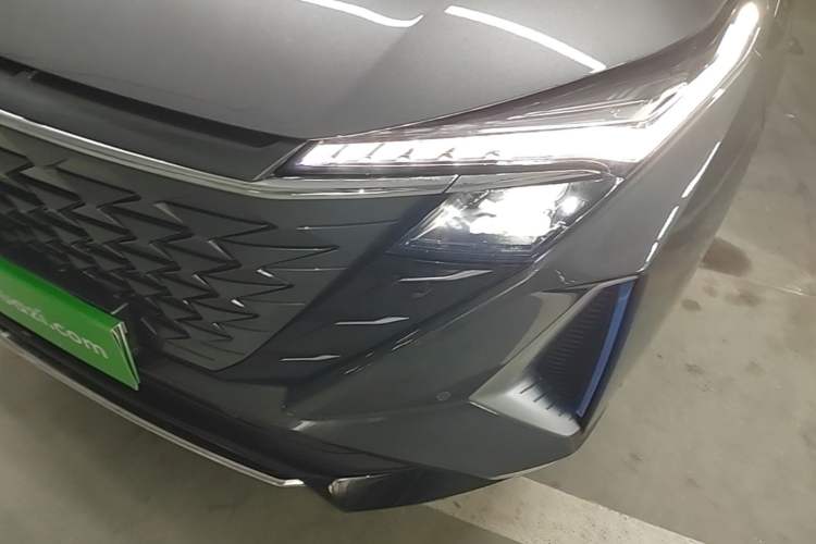Used CHANGAN OSHAN Z6 New Energy 2023 ZhiDian iDD 150KM Flagship PLUS Smart Parking Edition Left Front Headlight