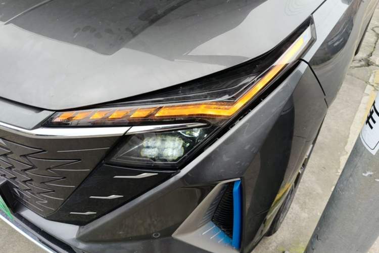 Used CHANGAN OSHAN Z6 New Energy 2023 ZhiDian iDD 150KM Flagship PLUS Left Front Headlight