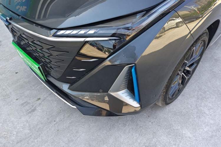 Used CHANGAN OSHAN Z6 New Energy 2023 ZhiDian iDD 150KM Flagship PLUS Smart Parking Edition Left Front Headlight
