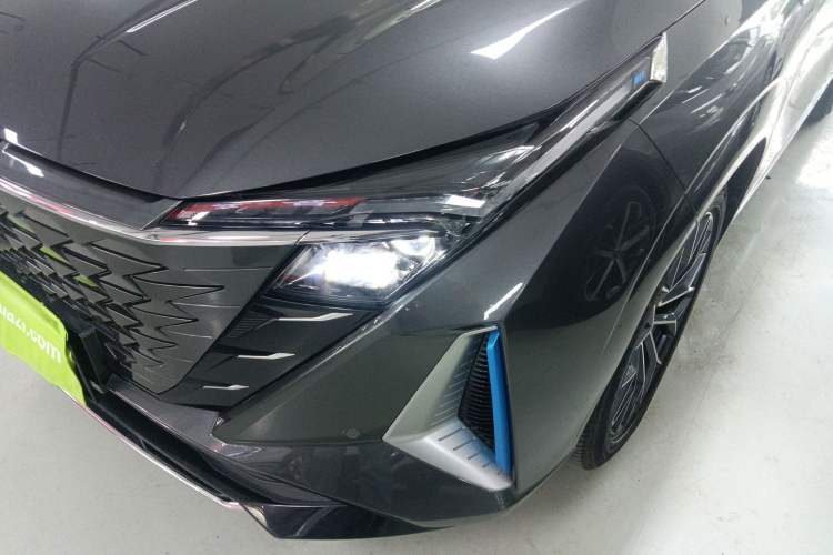 Used CHANGAN OSHAN Z6 New Energy 2023 ZhiDian iDD 150KM Flagship PLUS Left Front Headlight