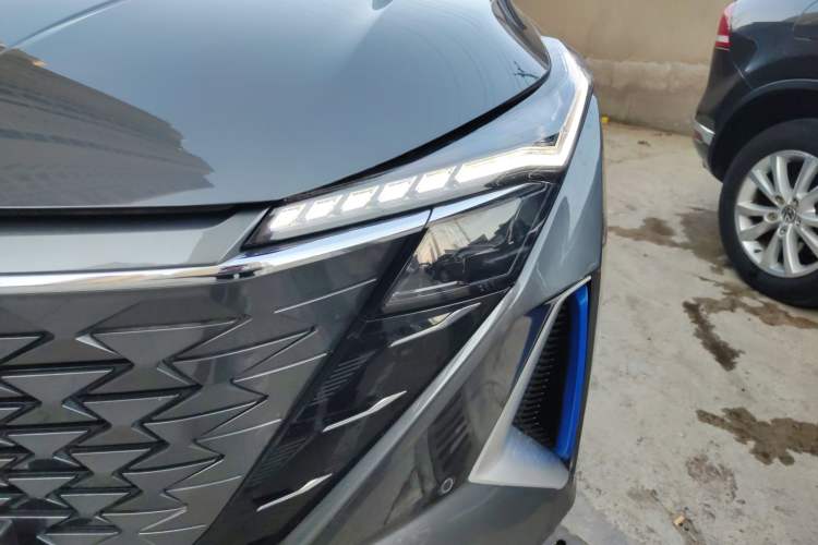 Used CHANGAN OSHAN Z6 New Energy 2023 ZhiDian iDD 150KM Flagship PLUS Left Front Headlight