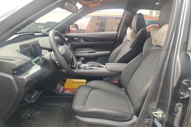 Used CHANGAN OSHAN Z6 New Energy 2023 ZhiDian iDD 150KM Flagship PLUS Smart Parking Edition Left Front Seat
