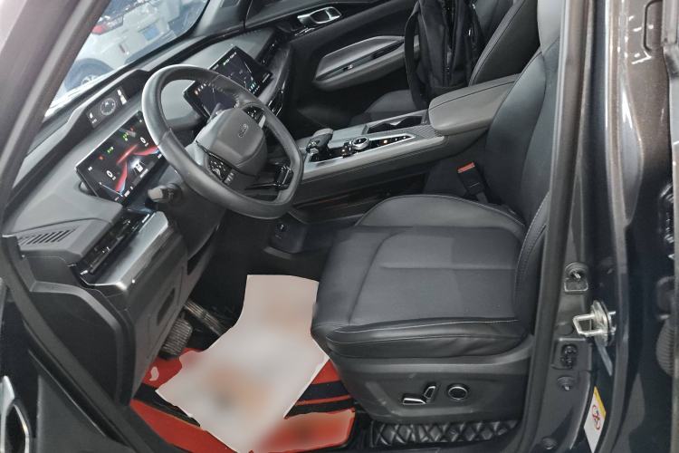 Used CHANGAN OSHAN Z6 New Energy 2023 ZhiDian iDD 150KM Flagship PLUS Smart Parking Edition Left Front Seat