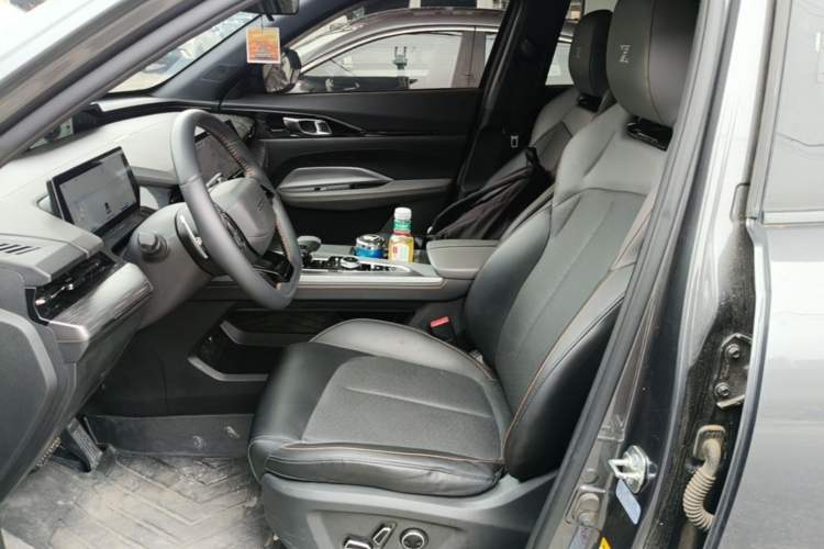 Used CHANGAN OSHAN Z6 New Energy 2023 ZhiDian iDD 150KM Flagship PLUS Left Front Seat