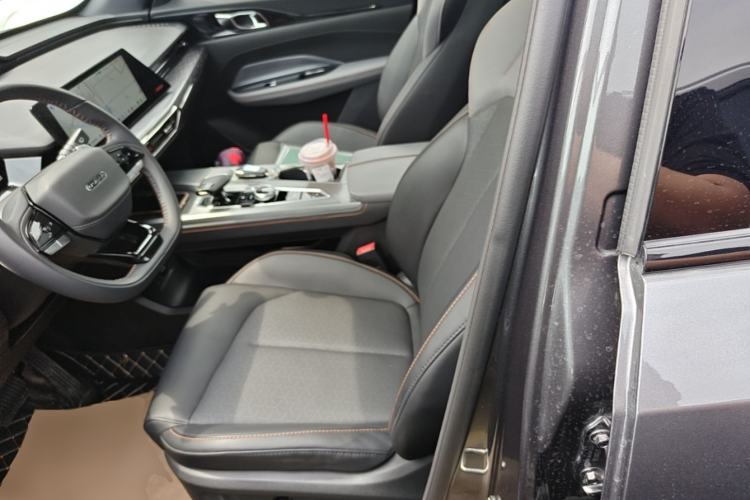 Used CHANGAN OSHAN Z6 New Energy 2023 ZhiDian iDD 150KM Flagship PLUS Smart Parking Edition Left Front Seat