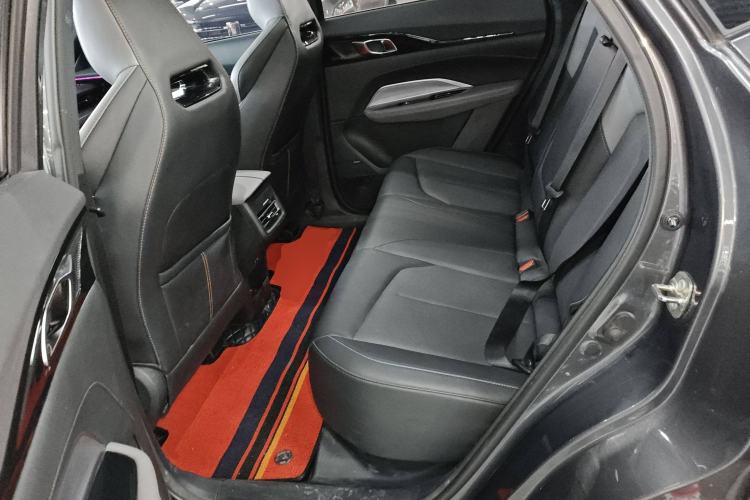 Used CHANGAN OSHAN Z6 New Energy 2023 ZhiDian iDD 150KM Flagship PLUS Smart Parking Edition Left Rear Seat