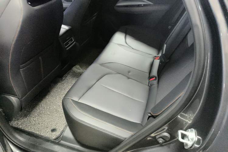 Used CHANGAN OSHAN Z6 New Energy 2023 ZhiDian iDD 150KM Flagship PLUS Smart Parking Edition Left Rear Seat