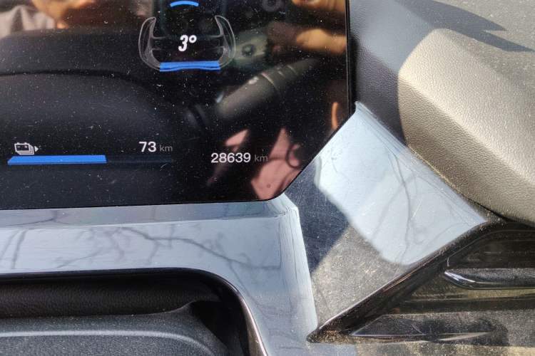 Used CHANGAN OSHAN Z6 New Energy 2023 ZhiDian iDD 150KM Flagship PLUS Odometer Close Up