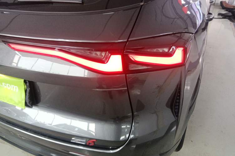 Used CHANGAN OSHAN Z6 New Energy 2023 ZhiDian iDD 150KM Flagship PLUS Right Rear Taillight