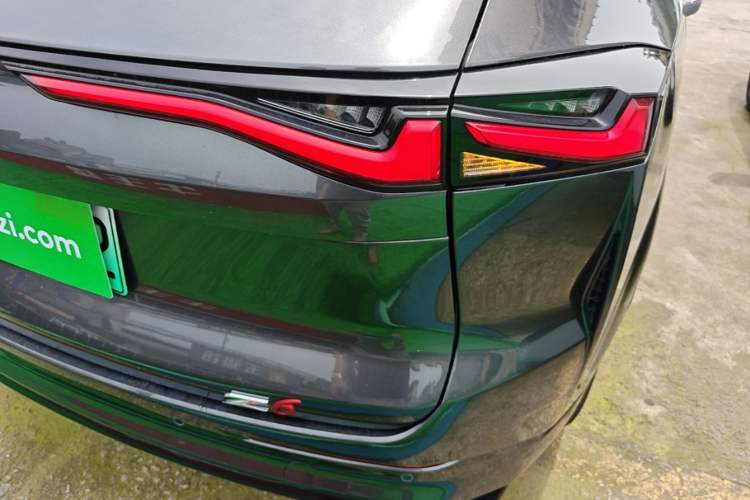 Used CHANGAN OSHAN Z6 New Energy 2023 ZhiDian iDD 150KM Flagship PLUS Smart Parking Edition Right Rear Taillight