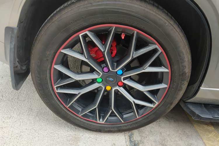 Used CHANGAN OSHAN Z6 New Energy 2023 ZhiDian iDD 150KM Flagship PLUS Right Rear Wheel Hub