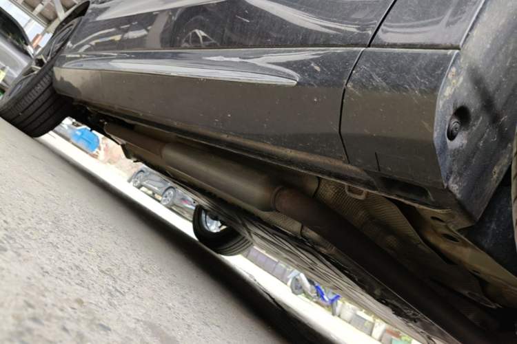 Used CHANGAN OSHAN Z6 New Energy 2023 ZhiDian iDD 150KM Flagship PLUS Right Side Sill