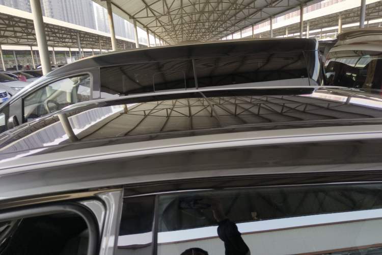 Used CHANGAN OSHAN Z6 New Energy 2023 ZhiDian iDD 150KM Flagship PLUS Smart Parking Edition Roof