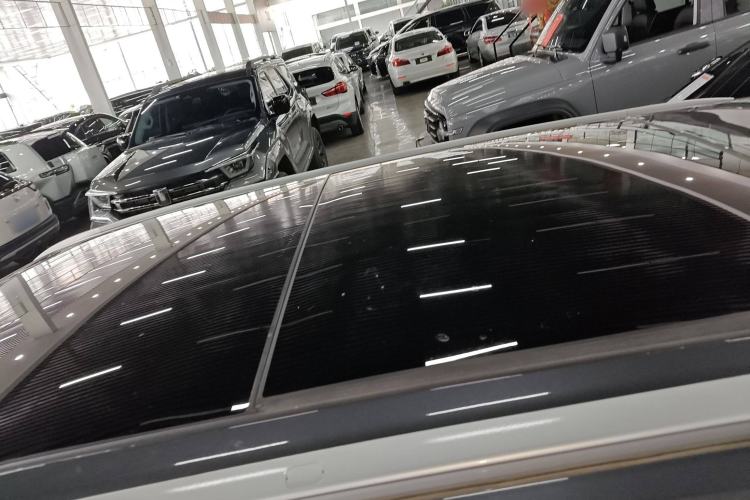 Used CHANGAN OSHAN Z6 New Energy 2023 ZhiDian iDD 150KM Flagship PLUS Smart Parking Edition Roof