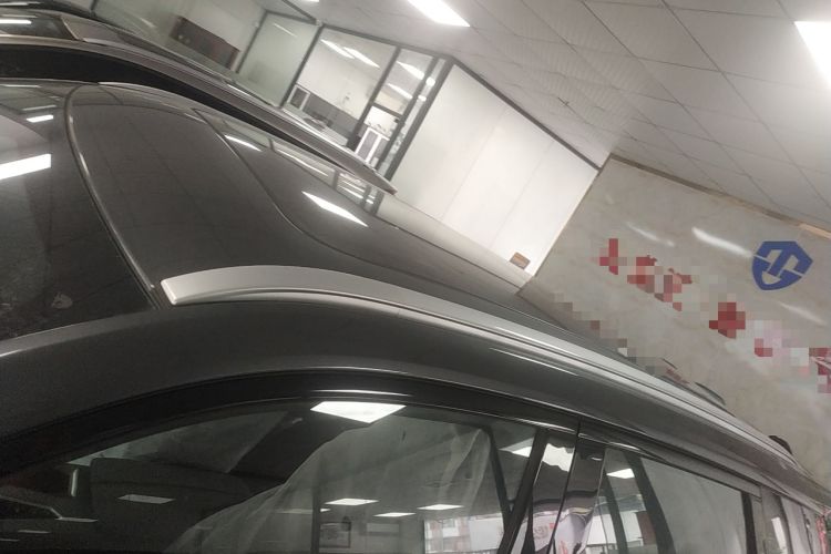 Used CHANGAN OSHAN Z6 New Energy 2023 ZhiDian iDD 150KM Flagship PLUS Smart Parking Edition Roof