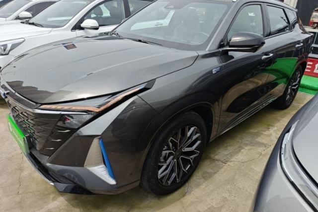 Used CHANGAN OSHAN Z6 New Energy 2023 ZhiDian iDD 150KM Flagship PLUS Smart Parking Edition