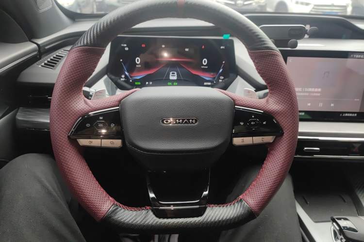 Used CHANGAN OSHAN Z6 New Energy 2023 ZhiDian iDD 150KM Flagship PLUS Steering Wheel