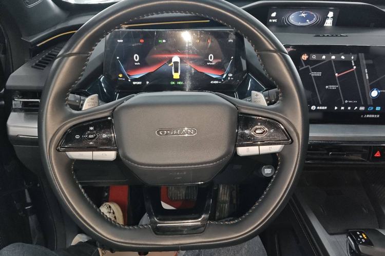 Used CHANGAN OSHAN Z6 New Energy 2023 ZhiDian iDD 150KM Flagship PLUS Smart Parking Edition Steering Wheel