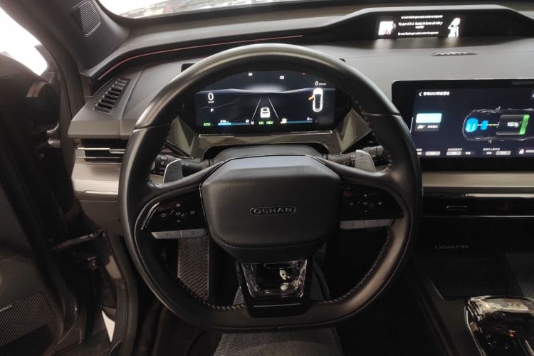 Used CHANGAN OSHAN Z6 New Energy 2023 ZhiDian iDD 150KM Flagship PLUS Smart Parking Edition Steering Wheel