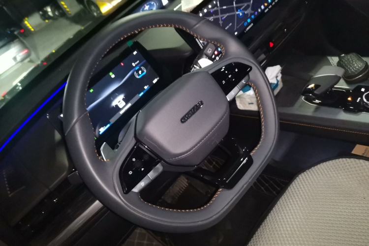 Used CHANGAN OSHAN Z6 New Energy 2023 ZhiDian iDD 150KM Flagship PLUS Steering Wheel