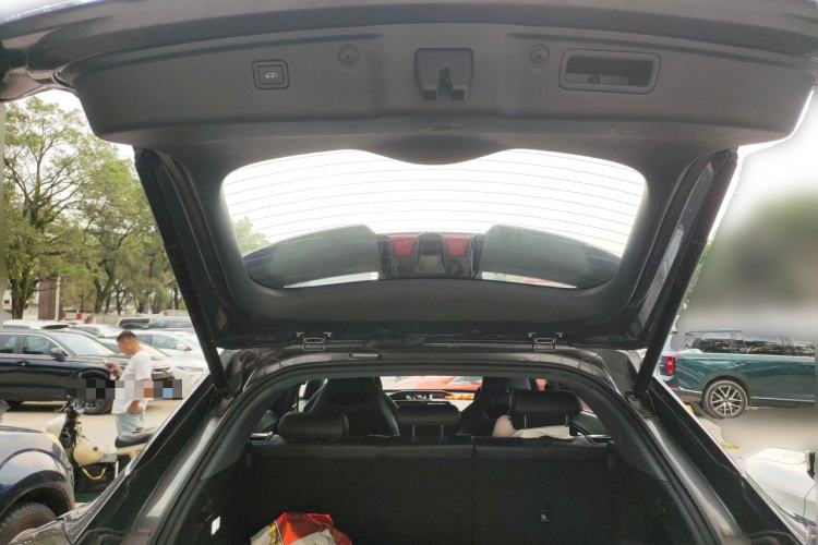 Used CHANGAN OSHAN Z6 New Energy 2023 ZhiDian iDD 150KM Flagship PLUS Trunk