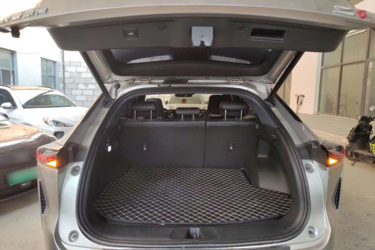 Used CHANGAN OSHAN Z6 New Energy 2023 ZhiDian iDD 150KM Flagship PLUS Smart Parking Edition Trunk