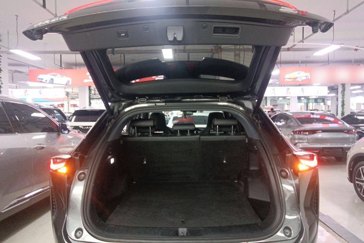 Used CHANGAN OSHAN Z6 New Energy 2023 ZhiDian iDD 150KM Flagship PLUS Trunk