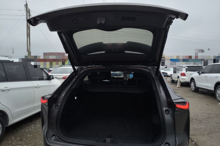 Used CHANGAN OSHAN Z6 New Energy 2023 ZhiDian iDD 150KM Flagship PLUS Smart Parking Edition Trunk