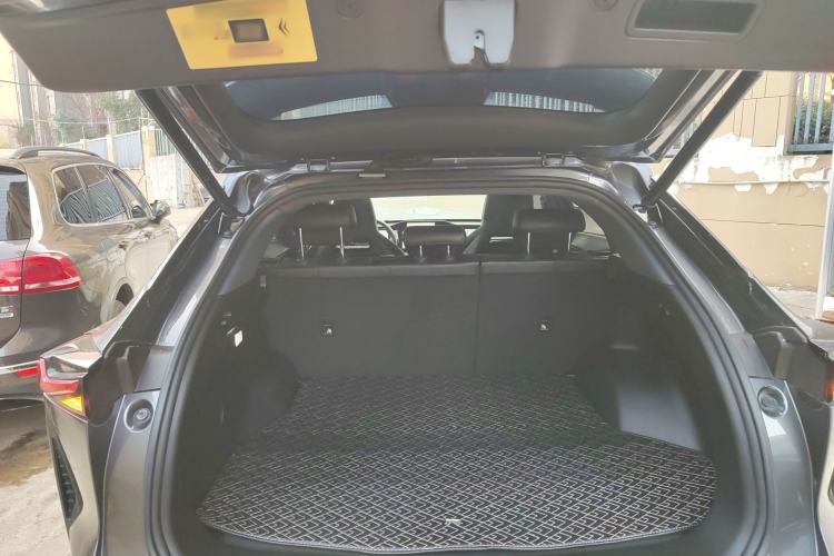 Used CHANGAN OSHAN Z6 New Energy 2023 ZhiDian iDD 150KM Flagship PLUS Trunk