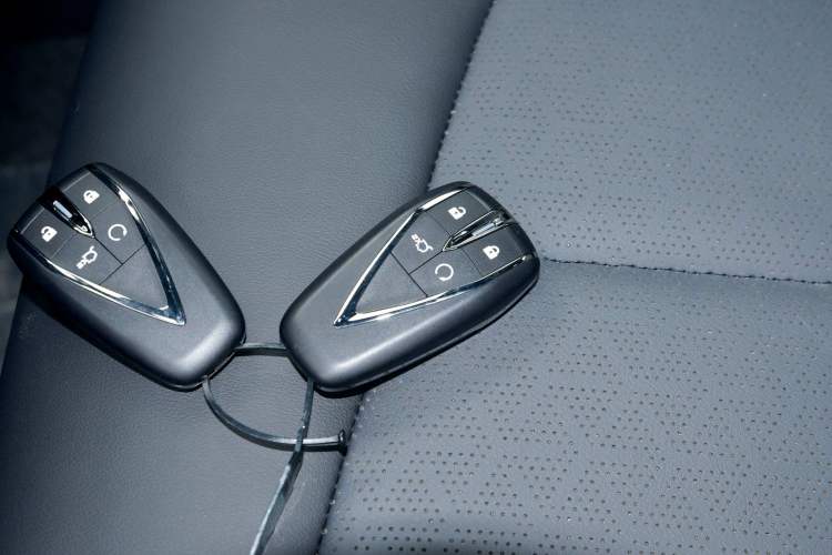 Used CHANGAN OSHAN Z6 New Energy 2023 ZhiDian iDD 150KM Flagship PLUS Vehicle Key