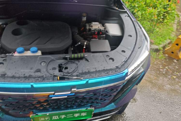 Used CHANGAN OSHAN Z6 New Energy 2023 ZhiDian iDD 150KM Flagship PLUS Engine Bay Left
